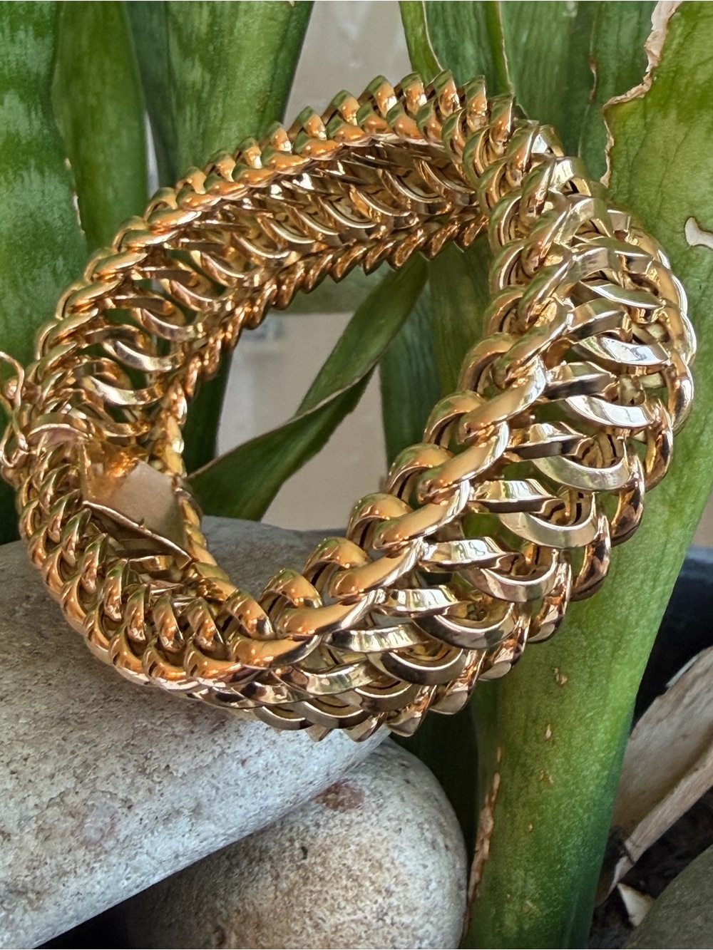 18k gold bracelet